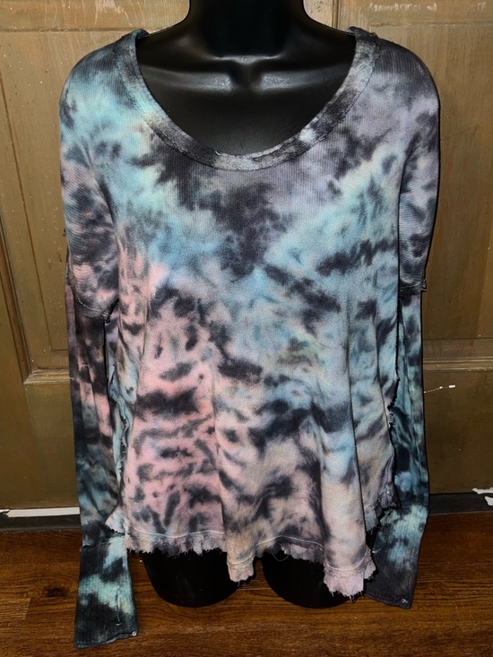 We The Free Sweaters - We The Free Waffle Knit Pastel Tie Dye Thermal Raw Hem Distressed Top Size XS